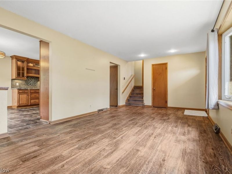 1107 Lynbrook Street SE, North Canton, OH 44720 Photo 7