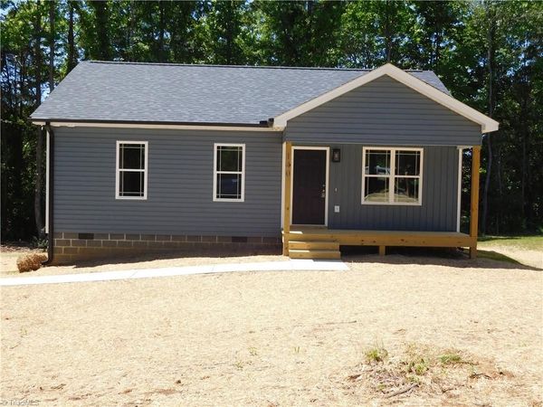 140 Crestwood Circle , High Point, NC 27260