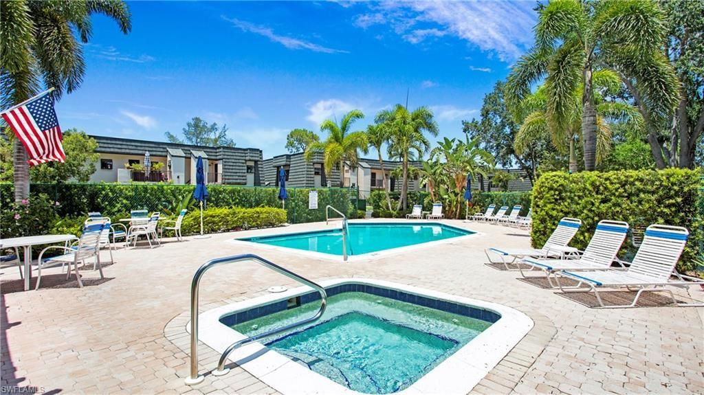 1545 Oyster Catcher Pt, Unit A, Naples, FL 34105 Photo