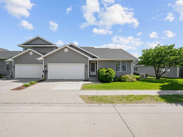 920 Robin Circle, Altoona, IA 50009