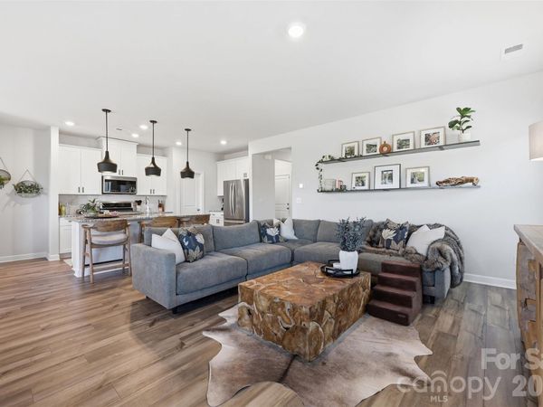4915 Trigney Court , Charlotte, NC 28214