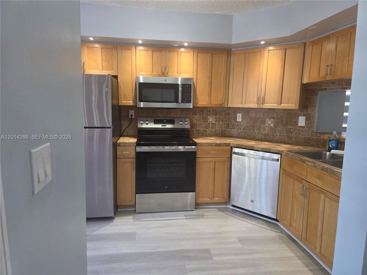 13022 SW 88th Ter N, Unit 201, Miami, FL 33186 Photo