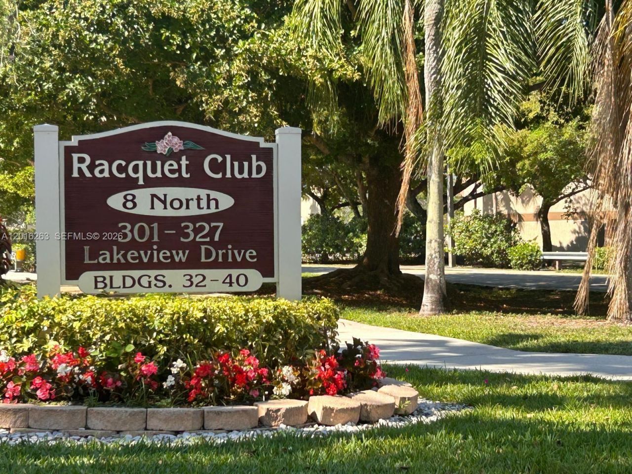 309 Lakeview Dr , Unit 204, Weston, FL 33326 Photo