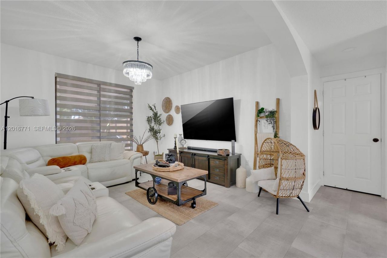 8708 SW 159th Path, Miami, FL 33193 Photo