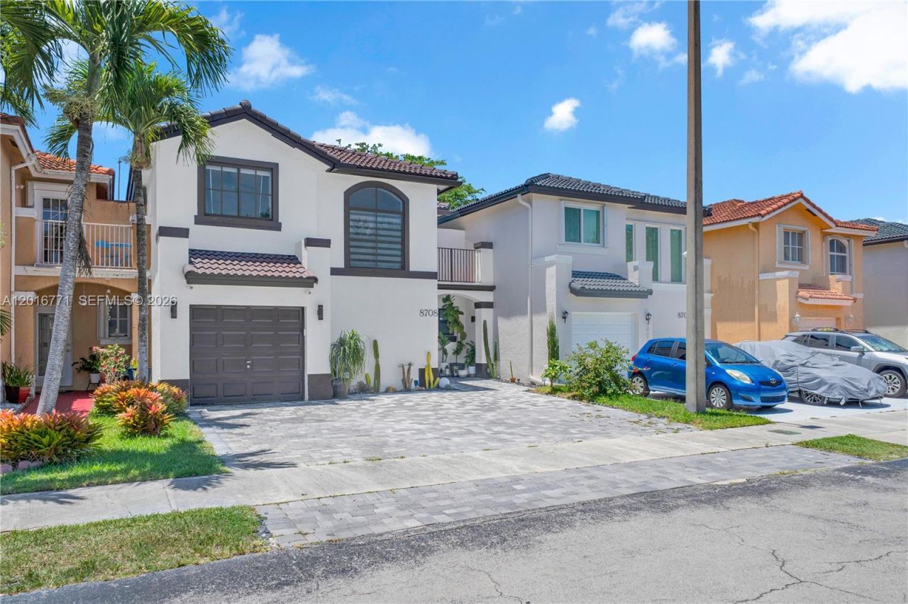8708 SW 159th Path , Miami, FL 33193 Photo