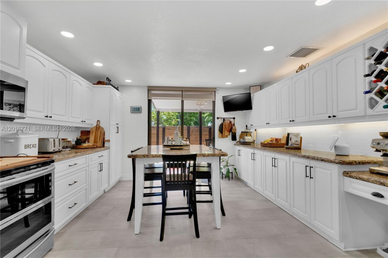8708 SW 159th Path , Miami, FL 33193 Photo