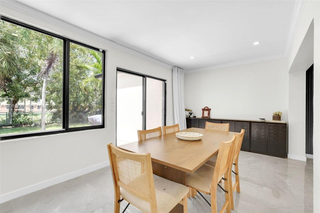 3411 Thomas St, Hollywood, FL 33021 Photo