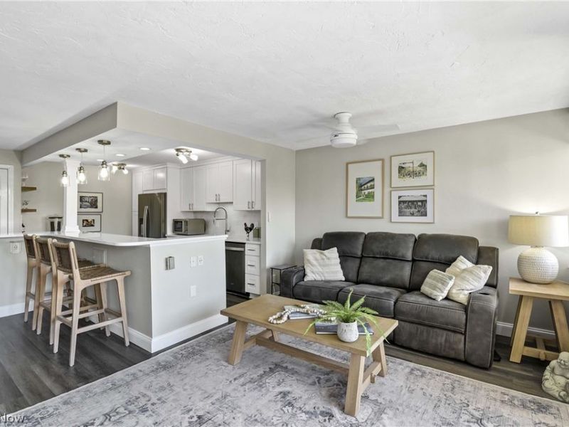 12900 Lake Avenue, Unit 615, Lakewood, OH 44107 Photo 7