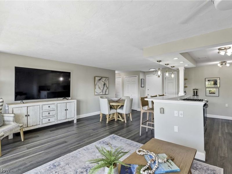 12900 Lake Avenue, Unit 615, Lakewood, OH 44107 Photo 8