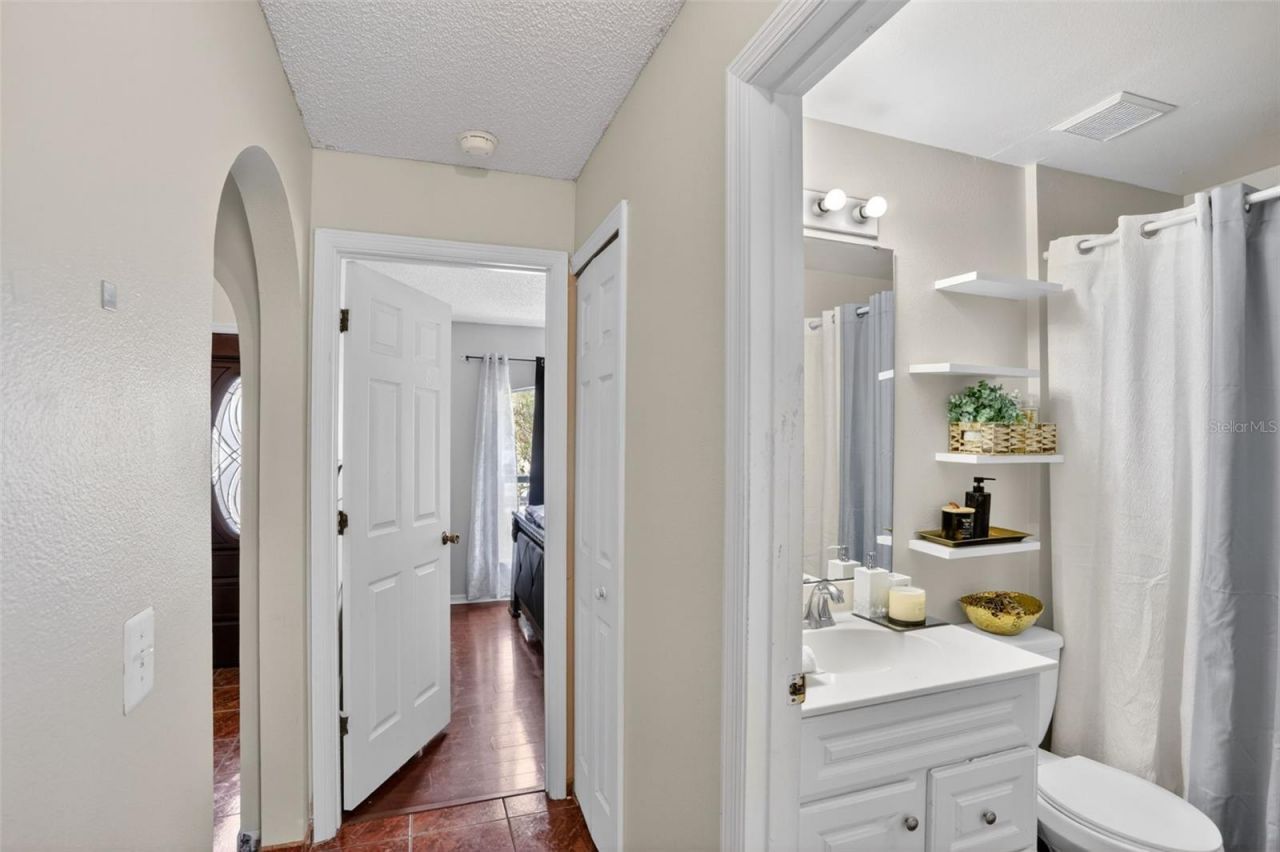 6820 Pomeroy Circle, Orlando, FL 32810 Photo