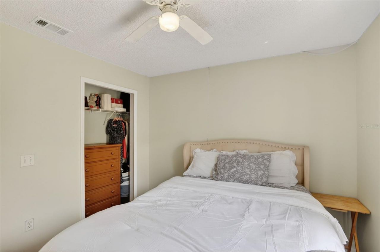 6820 Pomeroy Circle, Orlando, FL 32810 Photo