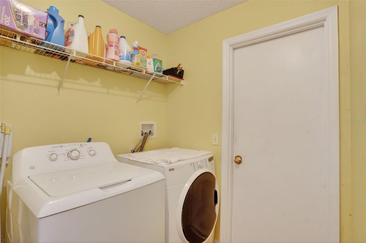6820 Pomeroy Circle, Orlando, FL 32810 Photo