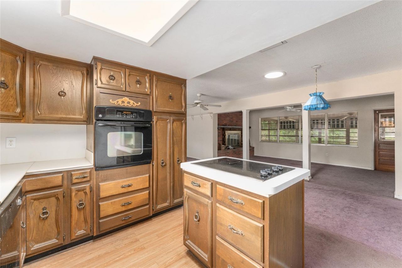 927 S Val Drive , Inverness, FL 34450 Photo