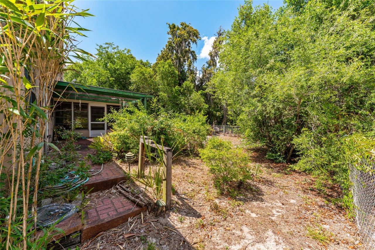 927 S Val Drive , Inverness, FL 34450 Photo