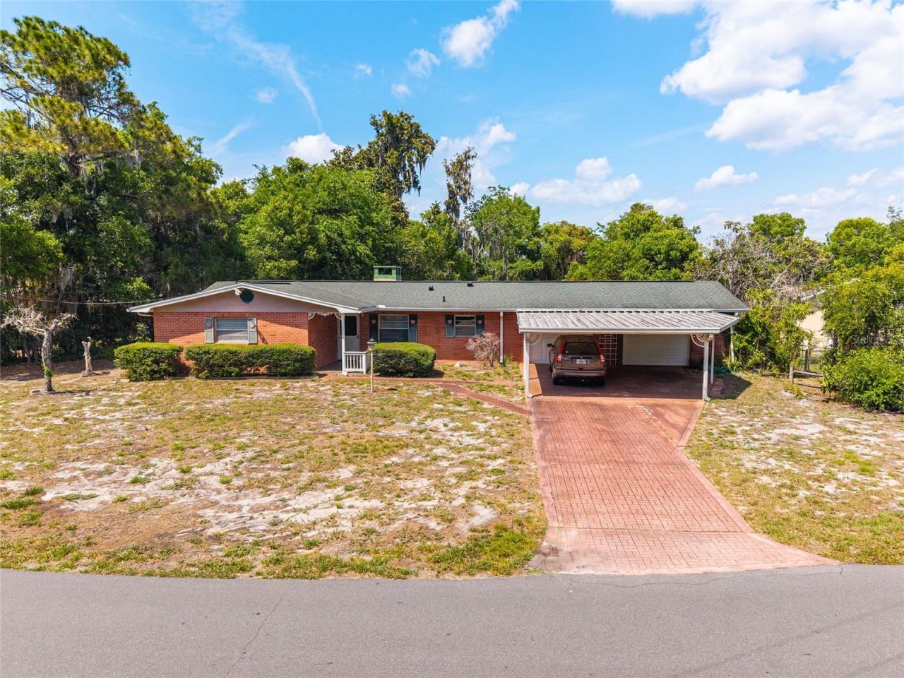 927 S Val Drive , Inverness, FL 34450 Photo