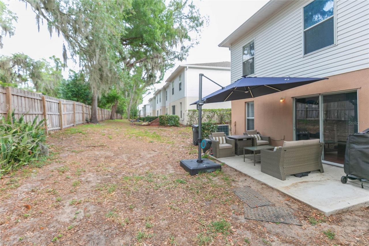 9922 Ashburn Lake Drive, Tampa, FL 33610 Photo