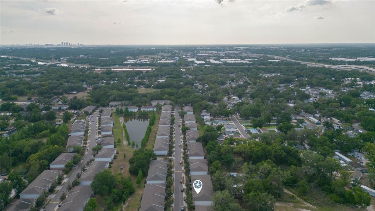 9922 Ashburn Lake Drive, Tampa, FL 33610 Photo