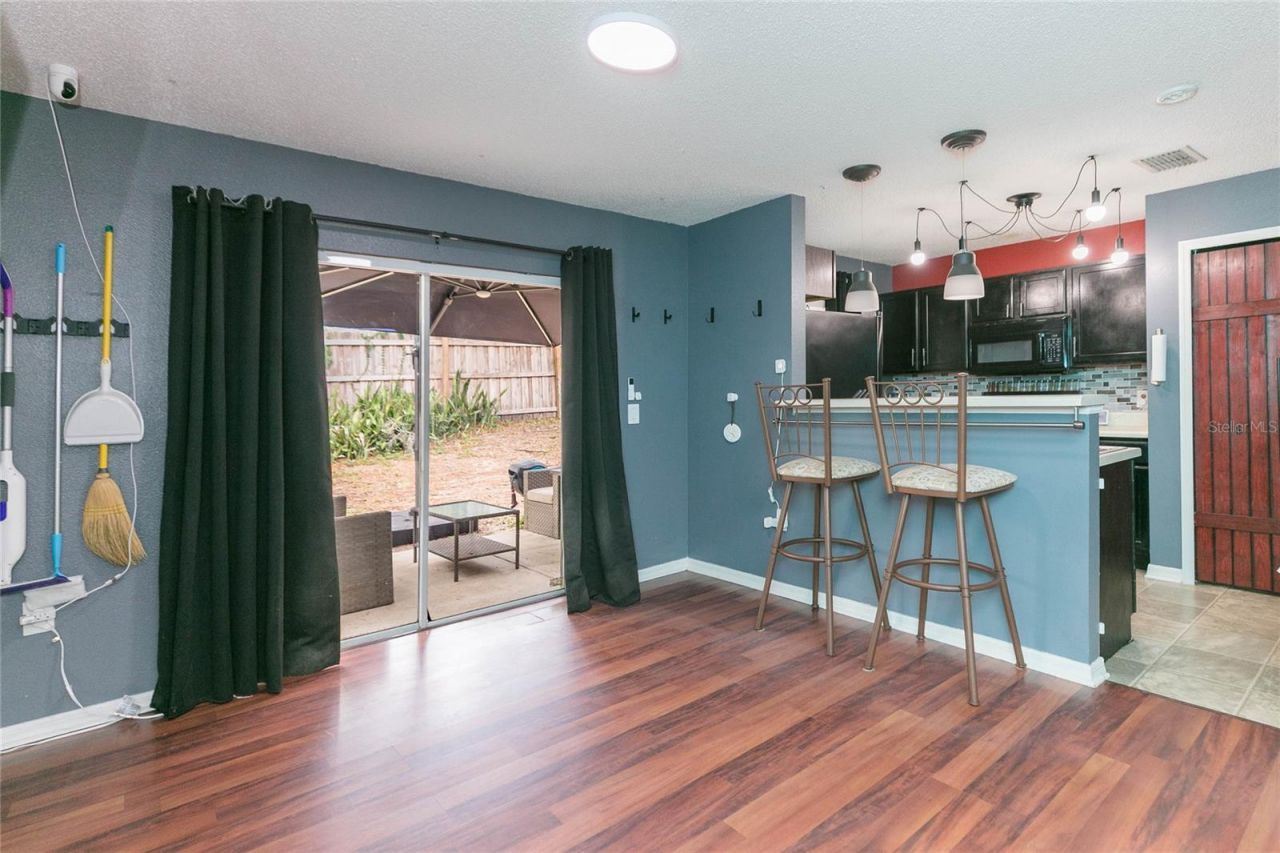 9922 Ashburn Lake Drive, Tampa, FL 33610 Photo