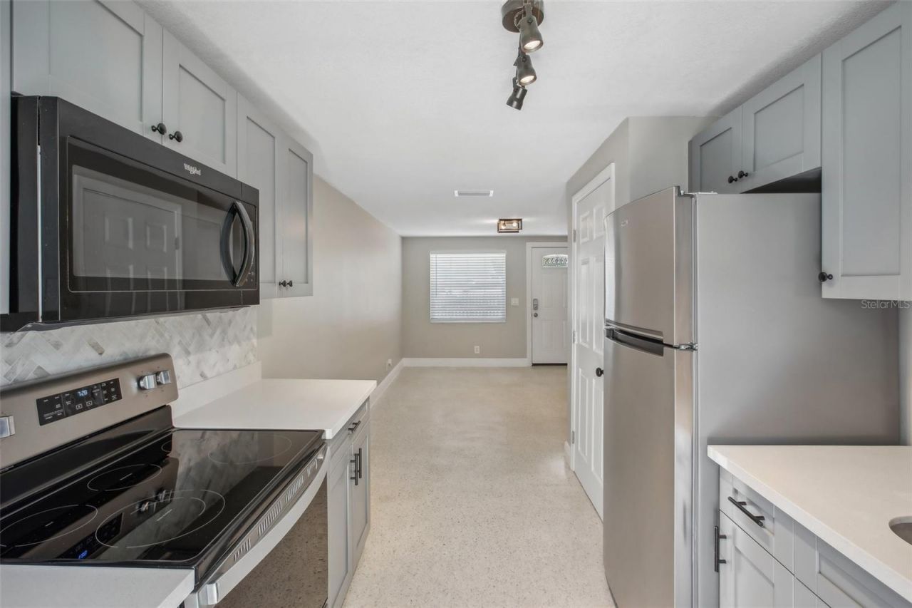 8703 Navajo Avenue, Tampa, FL 33637 Photo