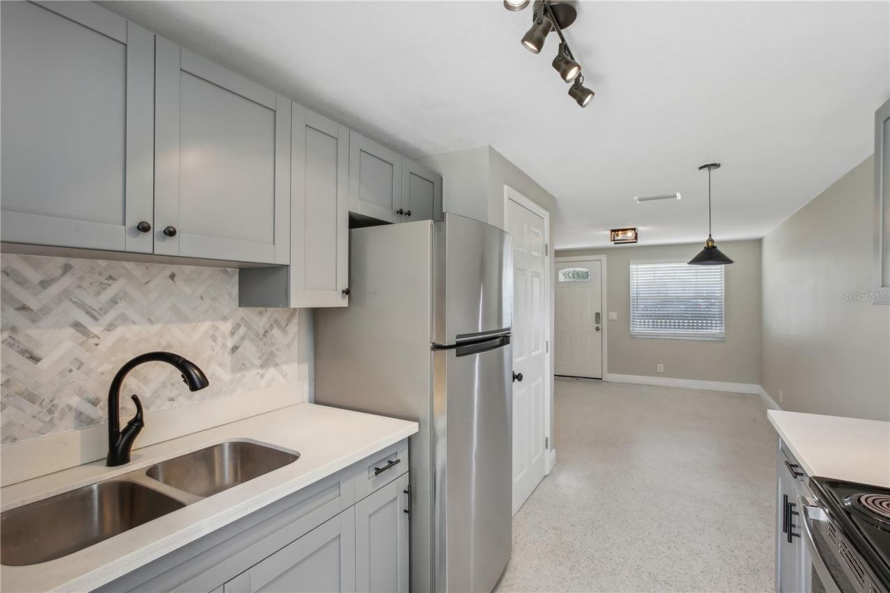 8703 Navajo Avenue, Tampa, FL 33637 Photo