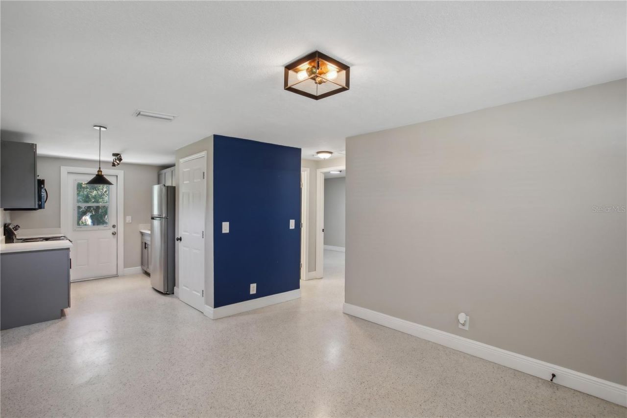 8703 Navajo Avenue, Tampa, FL 33637 Photo
