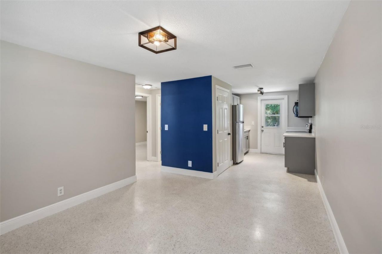 8703 Navajo Avenue, Tampa, FL 33637 Photo