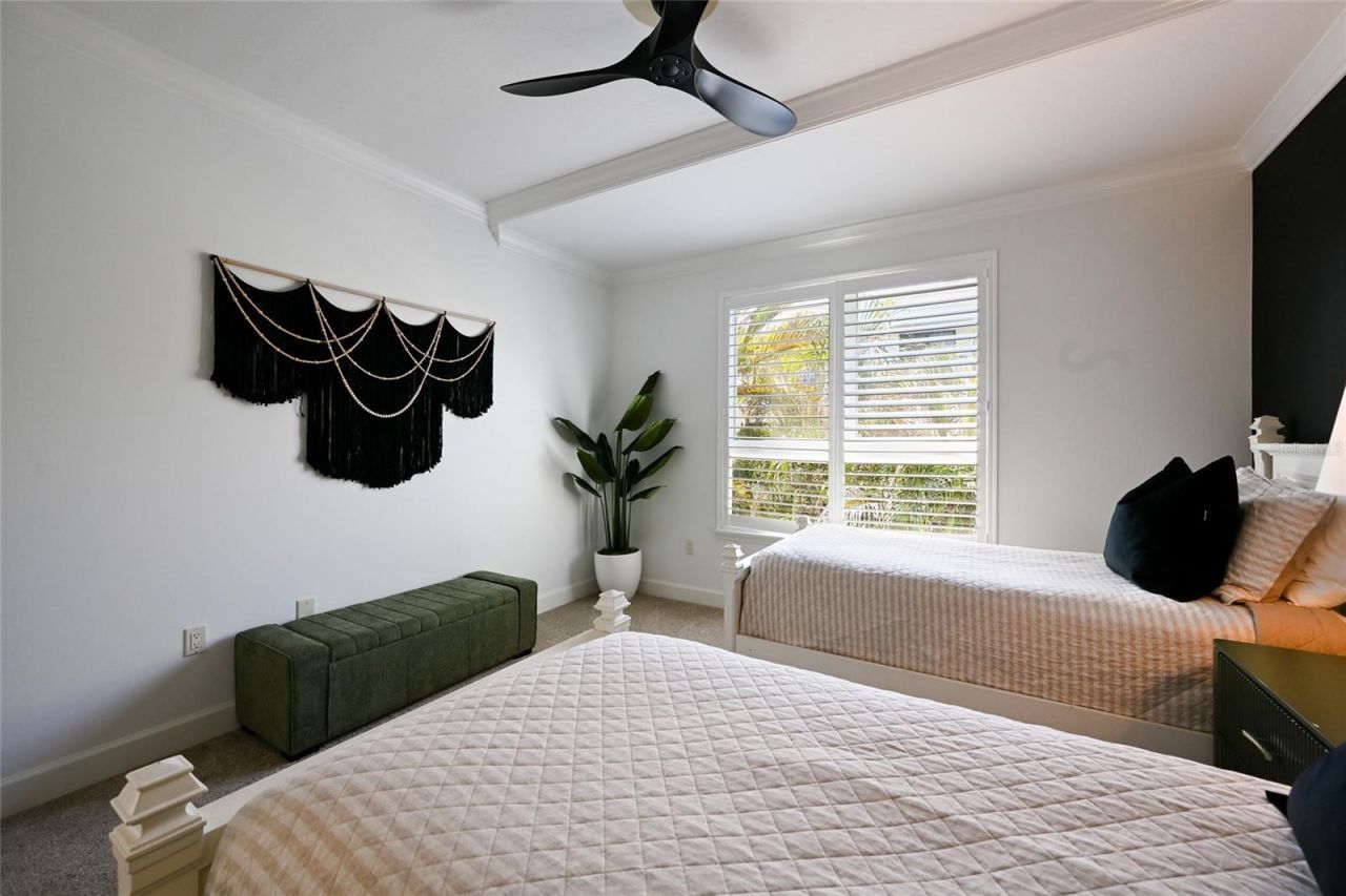 109 6th Street N, Unit A & B, Bradenton Beach, FL 34217 Photo