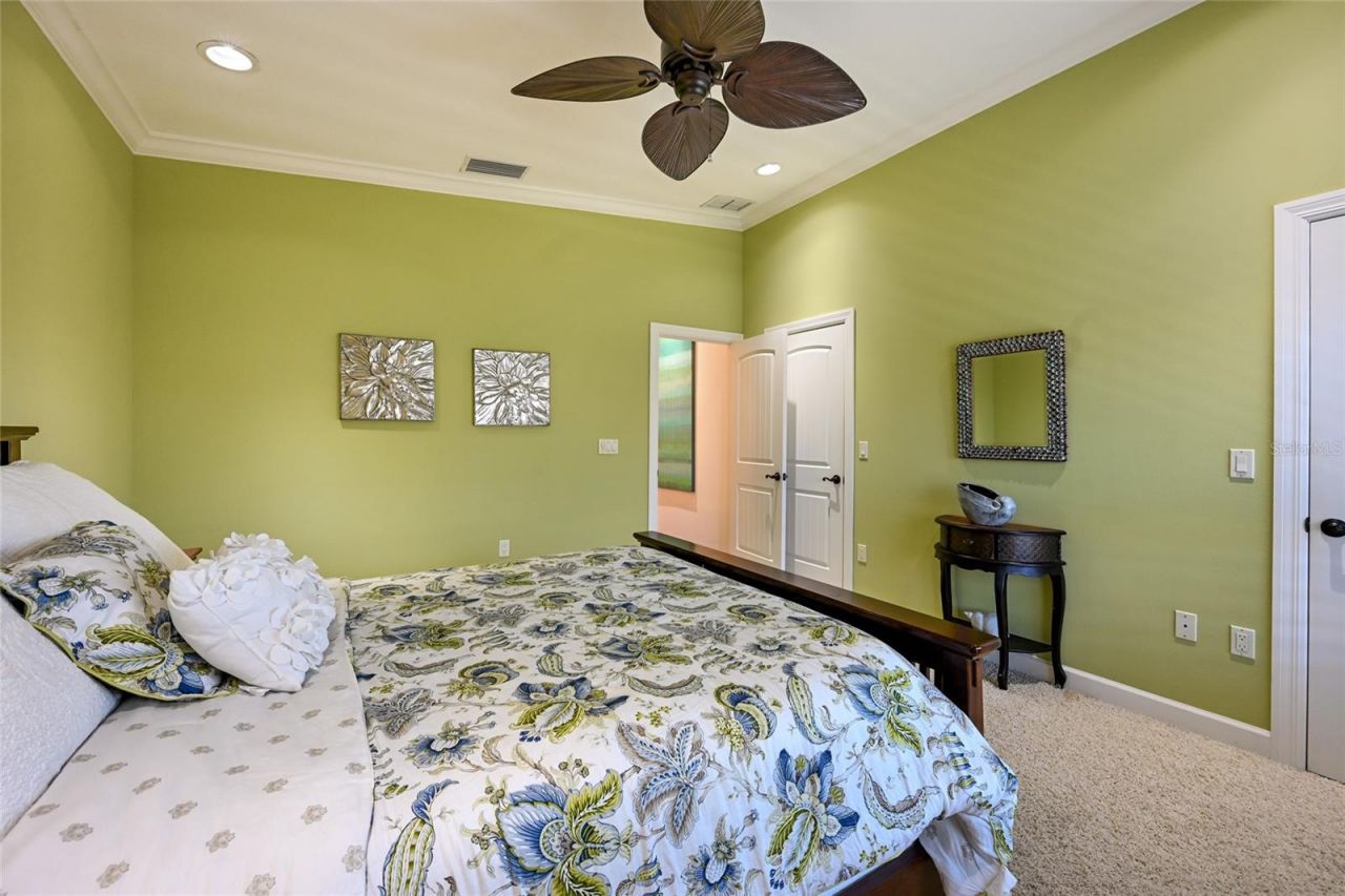109 6th Street N, Unit A & B, Bradenton Beach, FL 34217 Photo