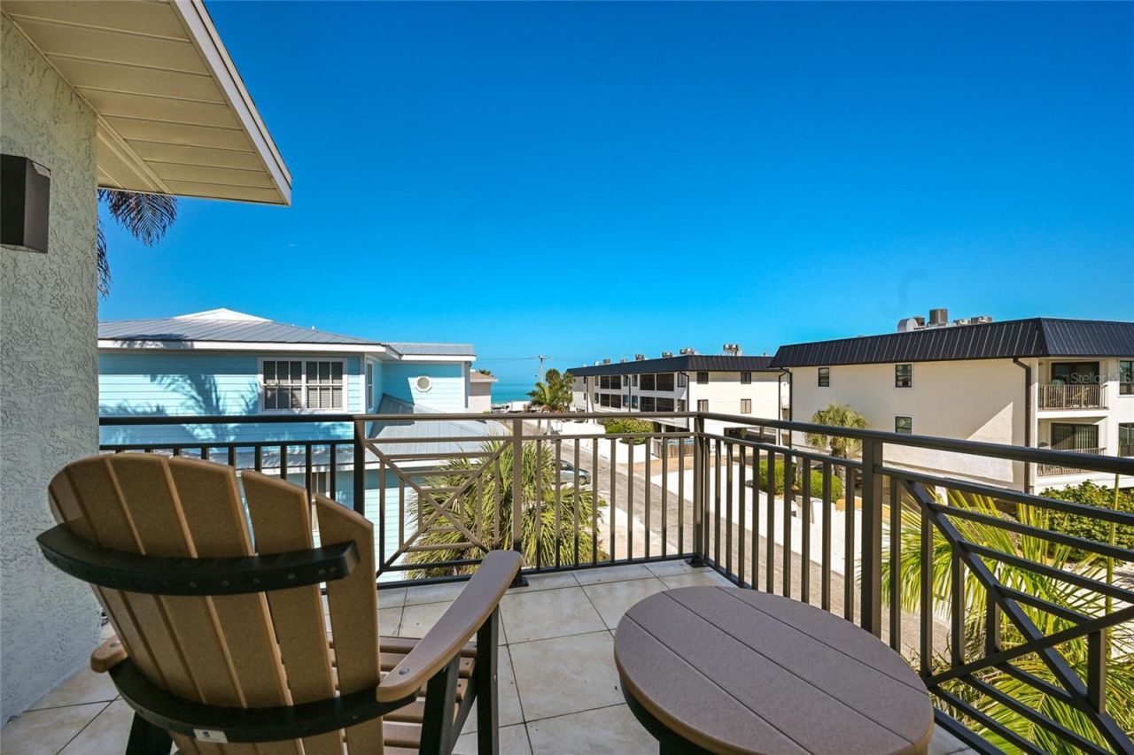 109 6th Street N, Unit A & B, Bradenton Beach, FL 34217 Photo