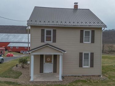 1927 CUMBERLAND RD., BEDFORD, PA 15522