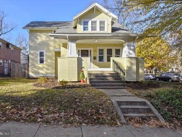1048 N DANIEL STREET, ARLINGTON, VA 22201