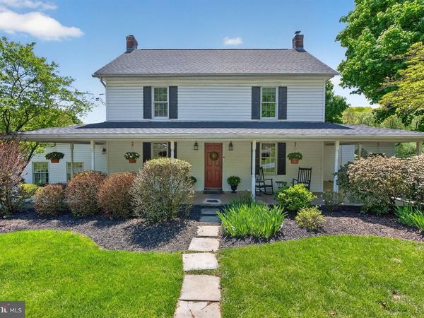 6612 POWDER VALLEY ROAD, ZIONSVILLE, PA 18092