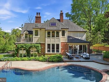 1100 GREEN VALLEY ROAD, BRYN MAWR, PA 19010