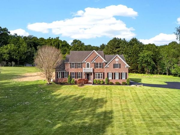 8 NOAH COURT, WOODSTOCK, MD 21163