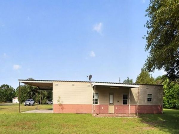1009 NETTIE Street , Arnaudville, LA 70512
