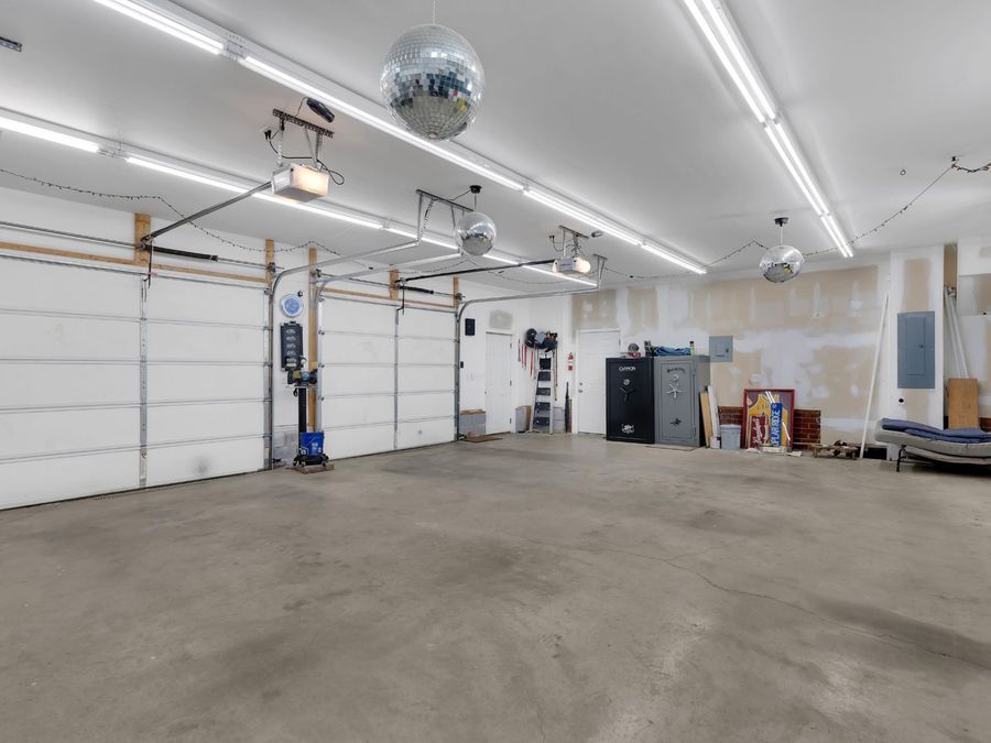 Property Image 62