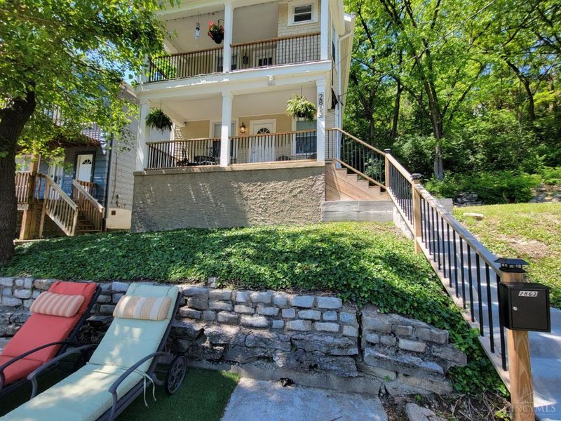 2863 Marshall Avenue, Cincinnati, OH 45225 Photo 2