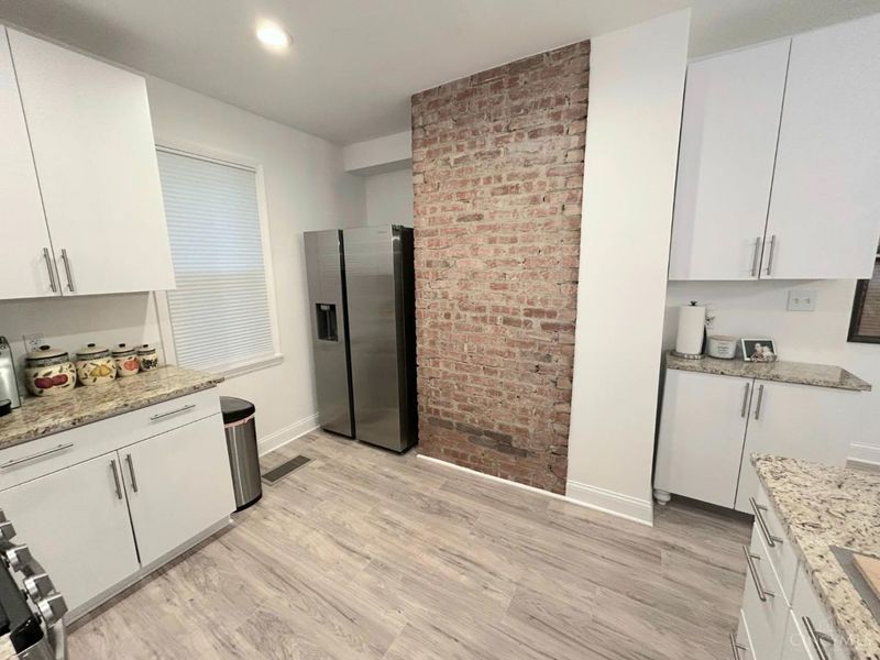 2863 Marshall Avenue, Cincinnati, OH 45225 Photo 9