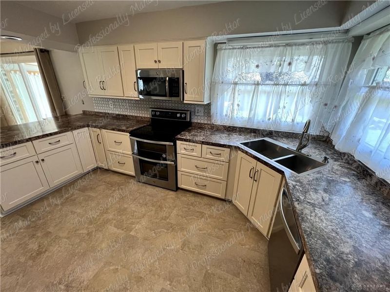 3865 Greenbelt Avenue, Kettering, OH 45429 Photo 18