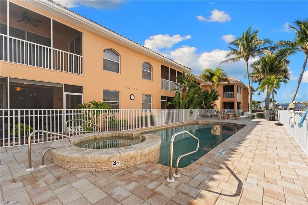 4566 SE 5th Pl, Unit 106, Cape Coral, FL 33904 Photo