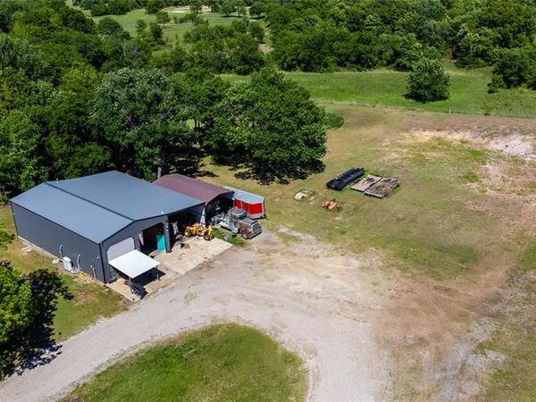 21651 N County Road 3384 , Stratford, OK 74872