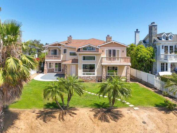 1546 Oak Ave, Carlsbad, CA 92008