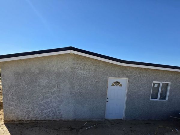7797 Quartz Road, Mojave, CA 93519