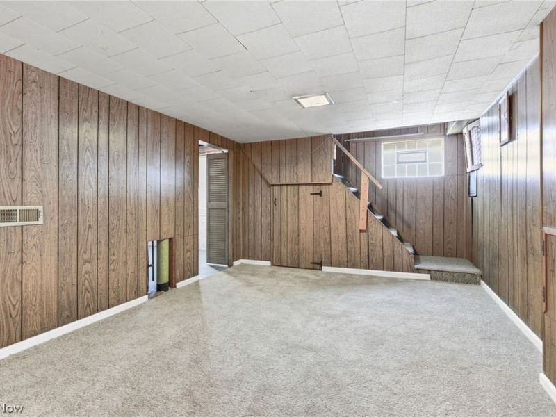 2802 Colburn Avenue, Cleveland, OH 44109 Photo 33