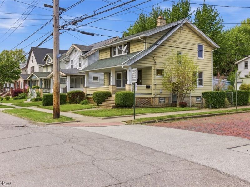 2802 Colburn Avenue, Cleveland, OH 44109 Photo 38