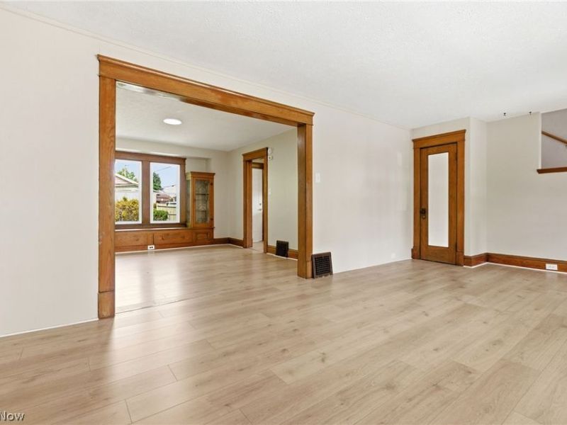 2802 Colburn Avenue, Cleveland, OH 44109 Photo 6