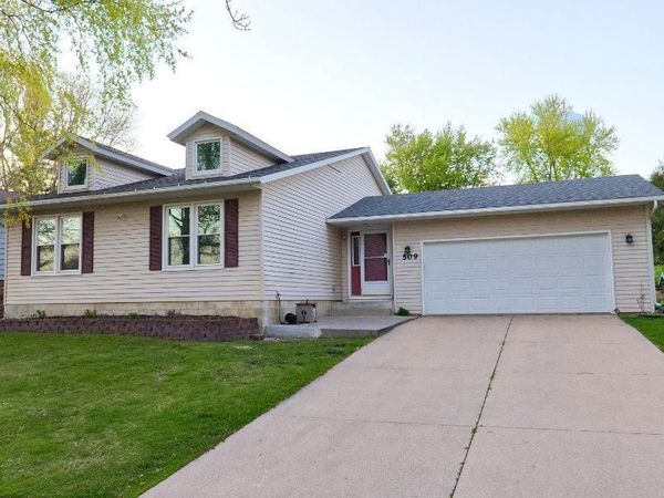 509 Meadow Run Drive SW, Rochester, MN 55902