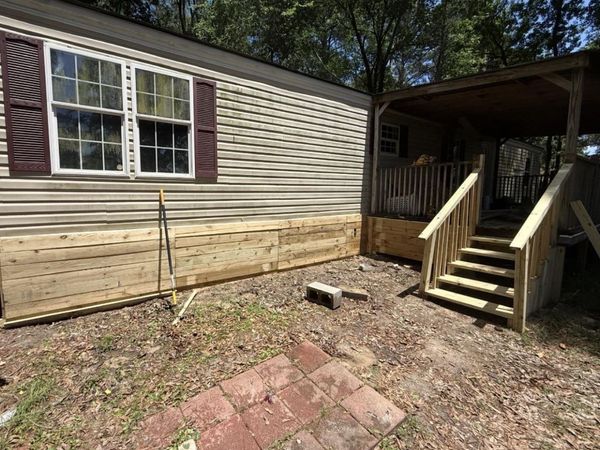 29170 S Palmetto St, Walker, LA 70785