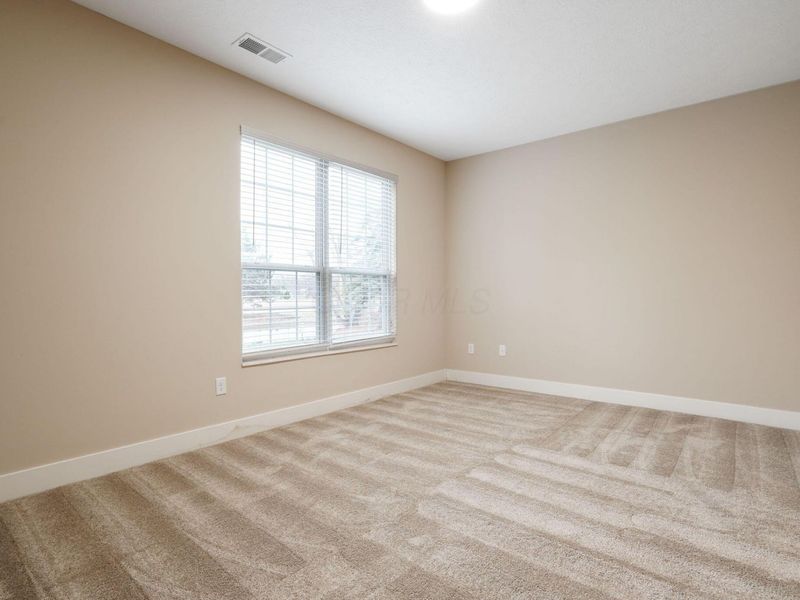 5677 Laurel Pine Lane , Dublin, OH 43016 Photo 15