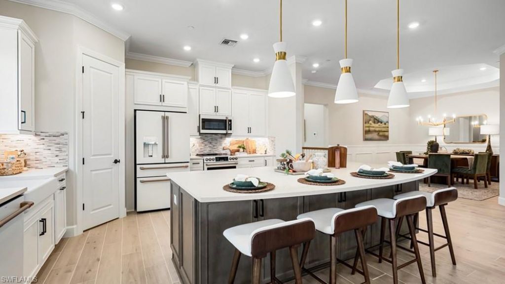 15345 Giardino Dr, Unit 12-201, Naples, FL 34114 Photo